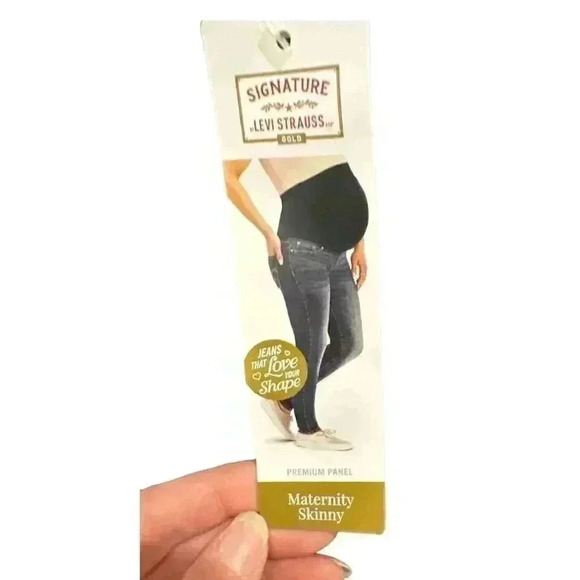 Levi's Signature Maternity Skinny Jeans Size Small.  New With Tags - Picture 4 of 6